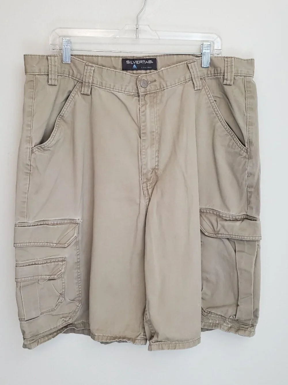 Levi's 90's Silvertab khaki colored cargo shorts